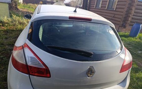 Renault Megane III рестайлинг, 2012 год, 580 000 рублей, 4 фотография