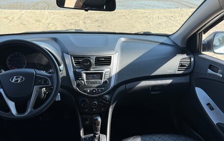 Hyundai Solaris II рестайлинг, 2014 год, 950 000 рублей, 4 фотография