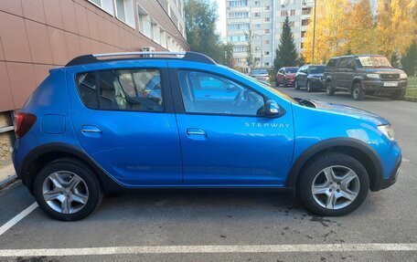 Renault Sandero II рестайлинг, 2019 год, 1 200 000 рублей, 3 фотография