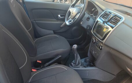 Renault Sandero II рестайлинг, 2019 год, 1 200 000 рублей, 8 фотография