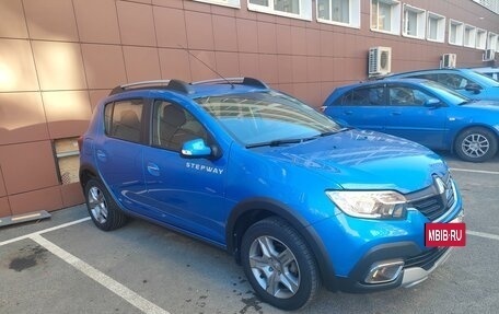 Renault Sandero II рестайлинг, 2019 год, 1 200 000 рублей, 4 фотография