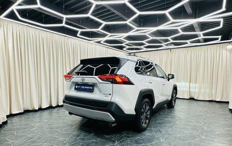 Toyota RAV4, 2025 год, 4 399 900 рублей, 6 фотография