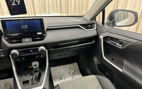 Toyota RAV4, 2025 год, 4 399 900 рублей, 15 фотография
