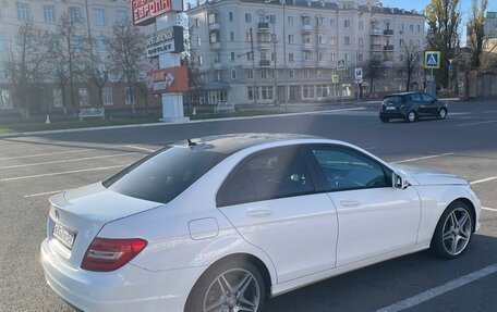 Mercedes-Benz C-Класс, 2013 год, 1 100 000 рублей, 3 фотография