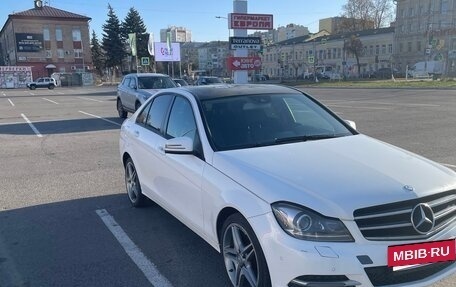 Mercedes-Benz C-Класс, 2013 год, 1 100 000 рублей, 2 фотография