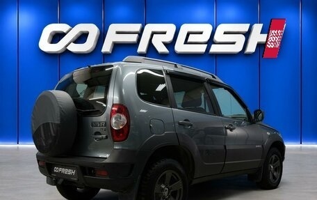 Chevrolet Niva I рестайлинг, 2017 год, 799 000 рублей, 2 фотография