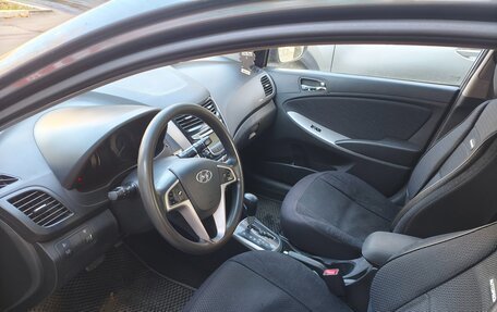 Hyundai Solaris II рестайлинг, 2014 год, 370 000 рублей, 3 фотография