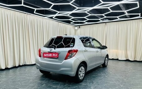 Toyota Vitz, 2013 год, 909 000 рублей, 6 фотография