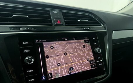 Volkswagen Tiguan II, 2020 год, 2 449 000 рублей, 14 фотография
