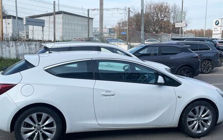 Opel Astra J, 2013 год, 1 350 000 рублей, 1 фотография