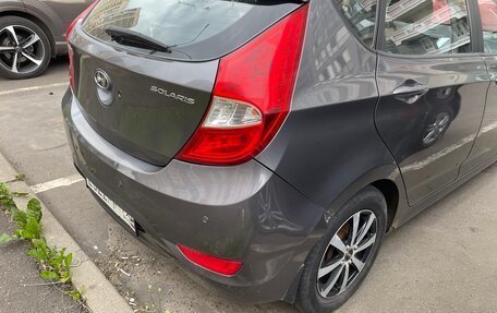 Hyundai Solaris II рестайлинг, 2011 год, 545 000 рублей, 6 фотография