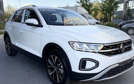Volkswagen T-Roc I, 2026 год, 2 499 000 рублей, 2 фотография