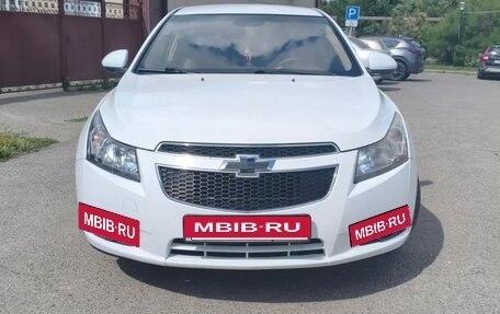 Chevrolet Cruze II, 2012 год, 700 000 рублей, 2 фотография