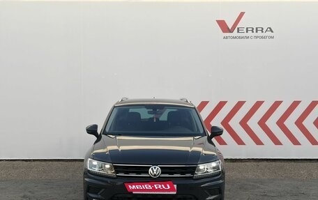 Volkswagen Tiguan II, 2018 год, 2 550 000 рублей, 6 фотография