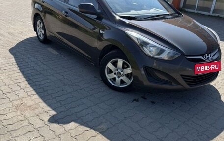 Hyundai Elantra VI, 2014 год, 865 000 рублей, 2 фотография