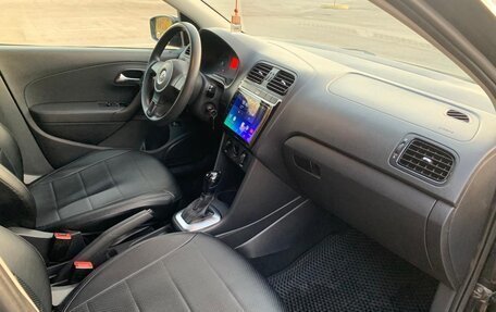 Volkswagen Polo VI (EU Market), 2013 год, 600 000 рублей, 3 фотография