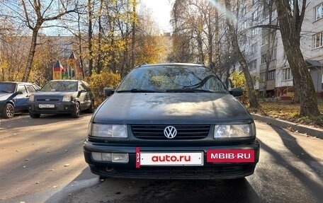 Volkswagen Passat B4, 1996 год, 270 000 рублей, 2 фотография