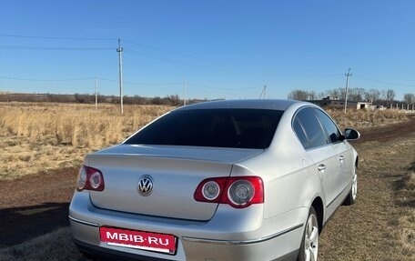 Volkswagen Passat B6, 2010 год, 900 000 рублей, 3 фотография
