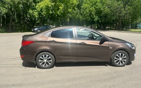 Hyundai Solaris II рестайлинг, 2016 год, 950 000 рублей, 3 фотография