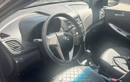 Hyundai Solaris II рестайлинг, 2016 год, 950 000 рублей, 4 фотография