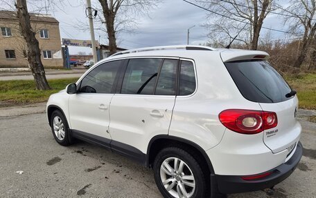 Volkswagen Tiguan I, 2011 год, 750 000 рублей, 6 фотография