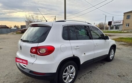 Volkswagen Tiguan I, 2011 год, 750 000 рублей, 4 фотография