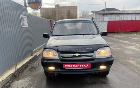 Chevrolet Niva I рестайлинг, 2005 год, 270 000 рублей, 2 фотография