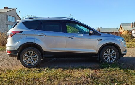Ford Kuga III, 2018 год, 1 600 000 рублей, 2 фотография