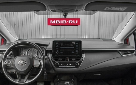 Toyota Corolla, 2019 год, 1 900 000 рублей, 12 фотография