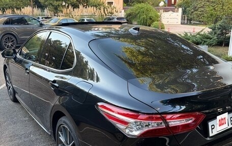 Toyota Camry, 2023 год, 3 850 000 рублей, 4 фотография