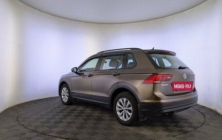 Volkswagen Tiguan II, 2020 год, 2 900 000 рублей, 7 фотография