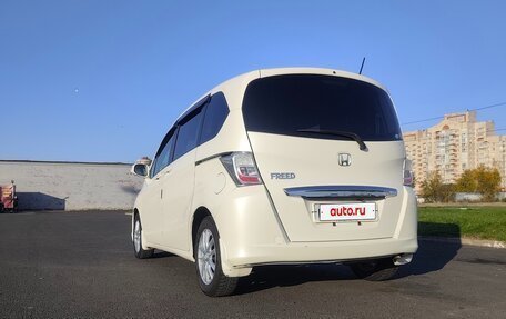 Honda Freed I, 2012 год, 1 200 000 рублей, 3 фотография