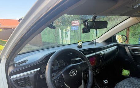Toyota Corolla, 2013 год, 1 000 000 рублей, 5 фотография