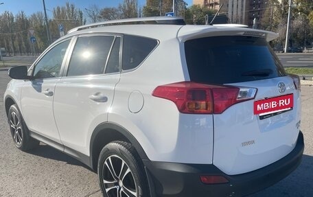 Toyota RAV4, 2013 год, 1 850 000 рублей, 4 фотография