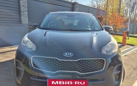 KIA Sportage IV рестайлинг, 2018 год, 2 150 000 рублей, 6 фотография
