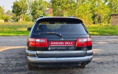 Toyota Caldina, 1993 год, 250 000 рублей, 7 фотография