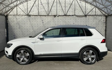 Volkswagen Tiguan II, 2017 год, 2 370 000 рублей, 10 фотография