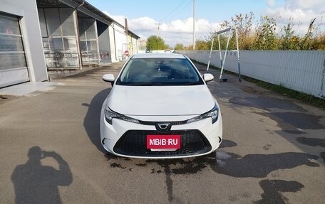 Toyota Corolla, 2022 год, 2 157 000 рублей, 2 фотография