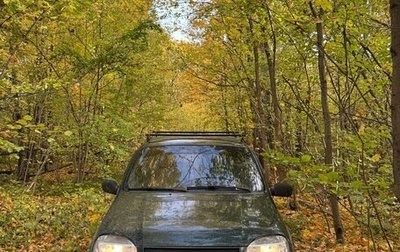 Chevrolet Niva I рестайлинг, 2005 год, 300 000 рублей, 1 фотография