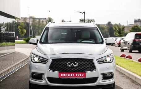 Infiniti QX60 I рестайлинг, 2017 год, 1 999 000 рублей, 4 фотография