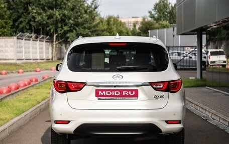 Infiniti QX60 I рестайлинг, 2017 год, 1 999 000 рублей, 7 фотография