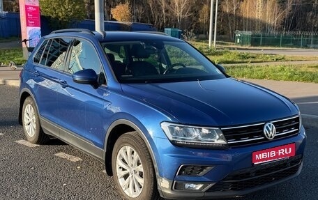 Volkswagen Tiguan II, 2019 год, 2 300 000 рублей, 1 фотография