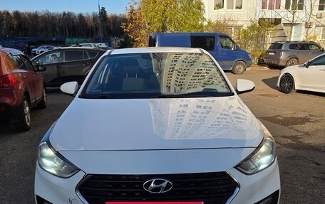 Hyundai Solaris II рестайлинг, 2019 год, 1 250 000 рублей, 2 фотография