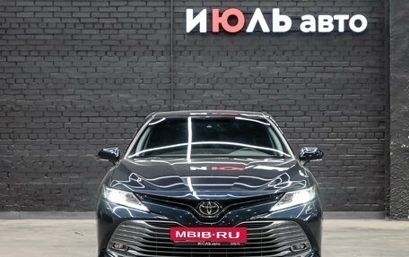 Toyota Camry, 2019 год, 2 950 000 рублей, 3 фотография