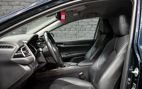 Toyota Camry, 2019 год, 2 950 000 рублей, 11 фотография