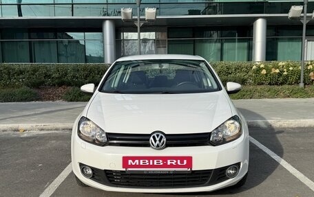 Volkswagen Golf VII рестайлинг, 2010 год, 900 000 рублей, 2 фотография