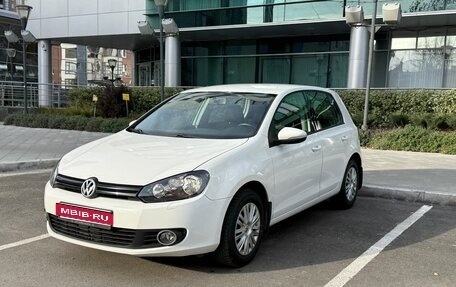 Volkswagen Golf VII рестайлинг, 2010 год, 900 000 рублей, 3 фотография