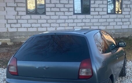 Mitsubishi Colt VI рестайлинг, 2002 год, 80 000 рублей, 3 фотография