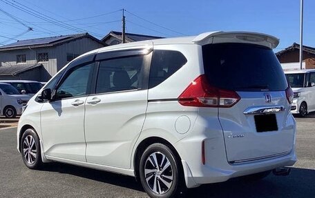 Honda Freed II, 2019 год, 1 210 000 рублей, 5 фотография
