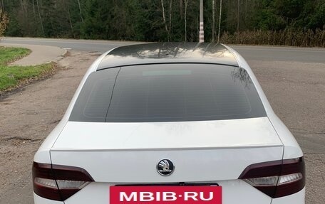 Skoda Superb III рестайлинг, 2014 год, 980 000 рублей, 5 фотография
